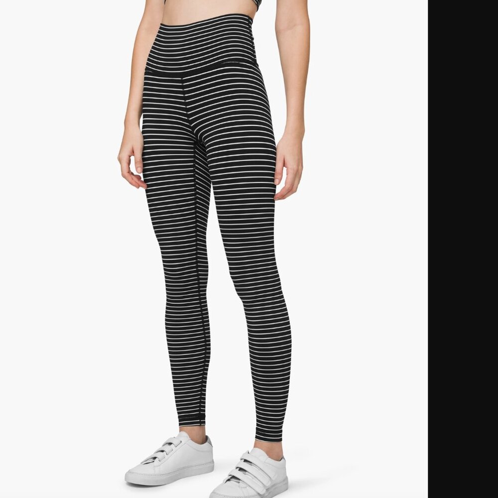NWOT Lululemon Wunder Under High-Rise Tight 28" B+W Stripes, Size 4